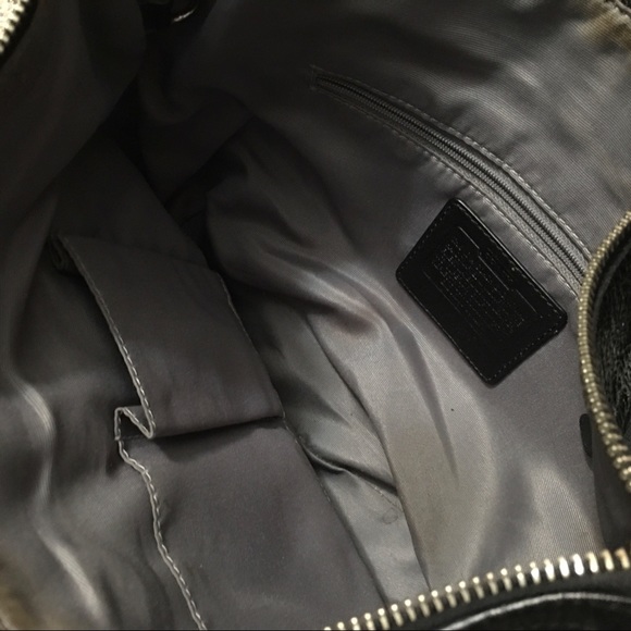 Coach Black Signature Purse - Picture 9 of 13